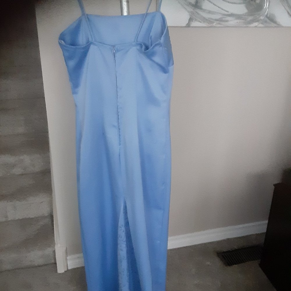 Long blue dress